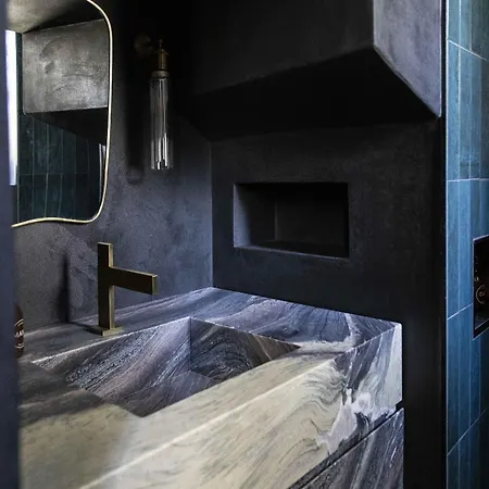 Maison De Πανσιόν *