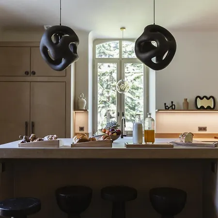 Maison De