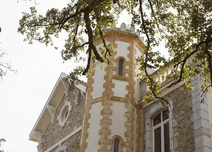 Maison De Pensión *