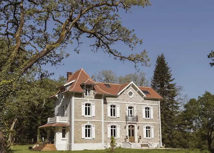 Pensión Maison De *